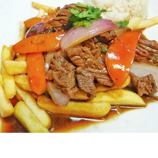 Lunes De Lomo Saltado.