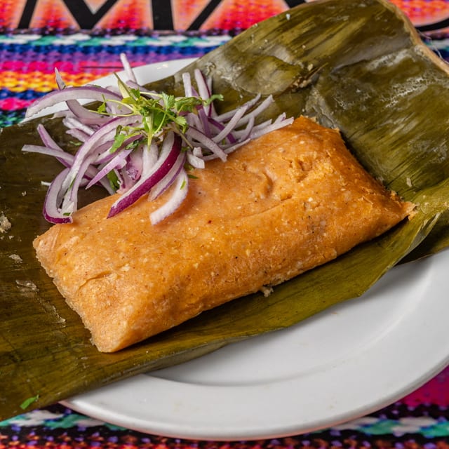 Tamal De Cerdo o Pollo.